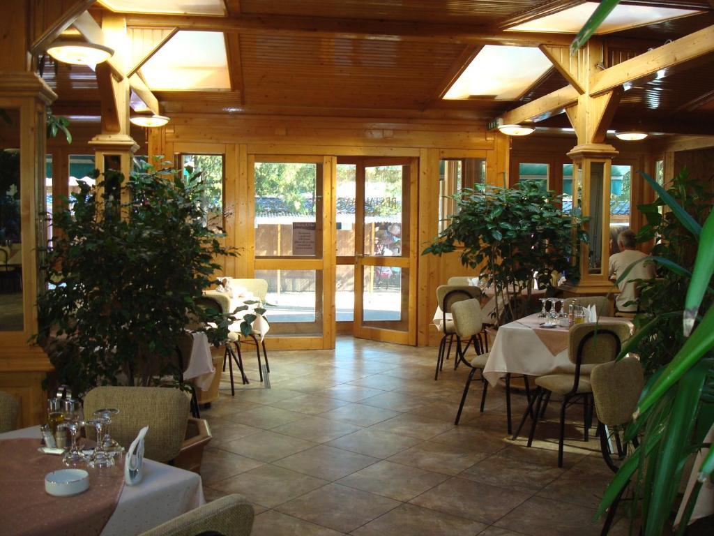 Hotel Ami Băile Felix Dış mekan fotoğraf