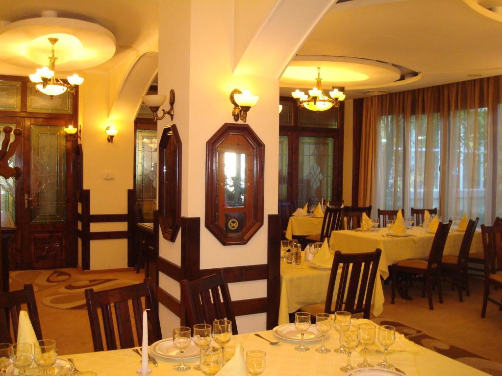 Hotel Ami Băile Felix Dış mekan fotoğraf